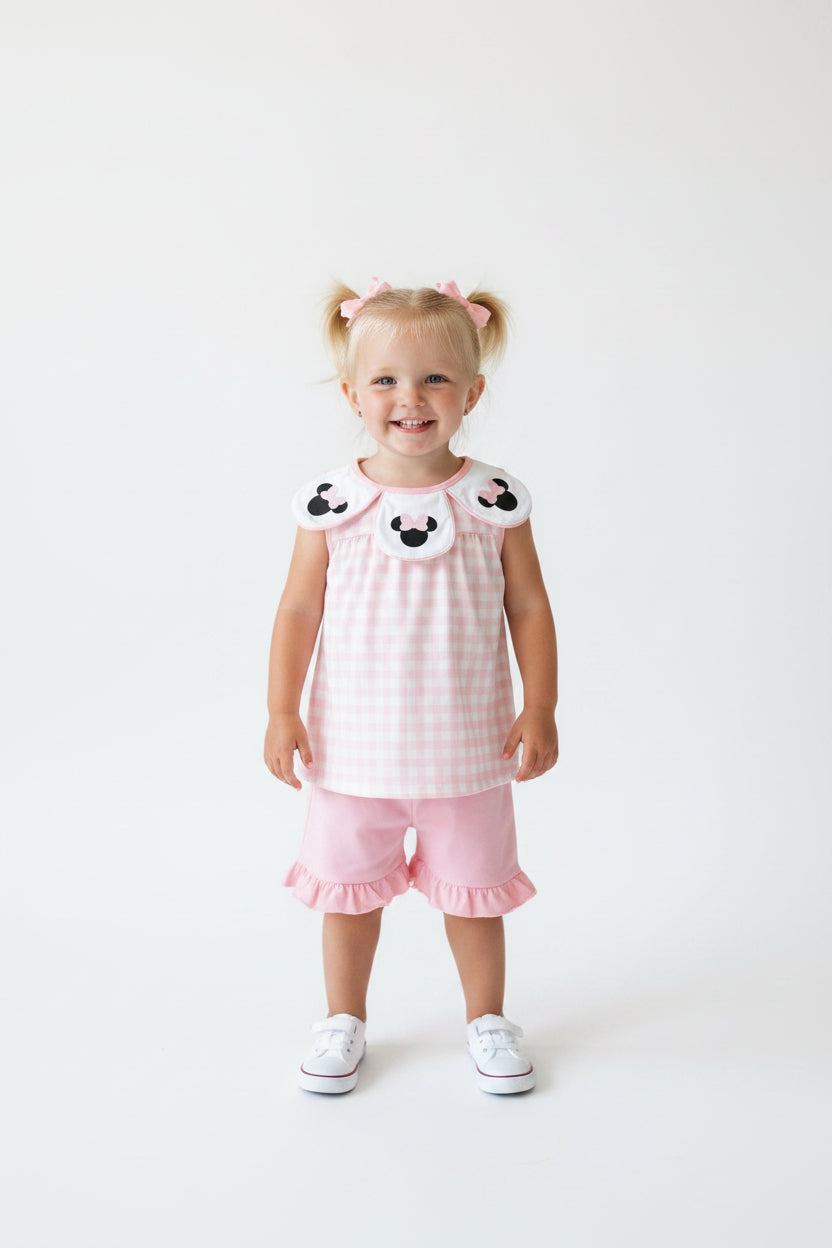 Minnie mouse outfit